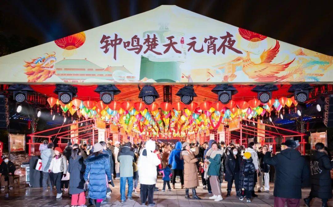 湖北_游人_灯会
