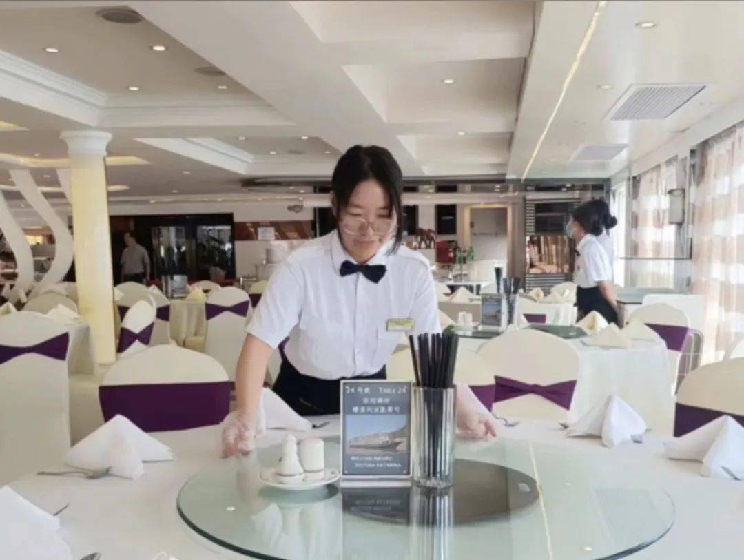 光华_党委宣传部_学子
