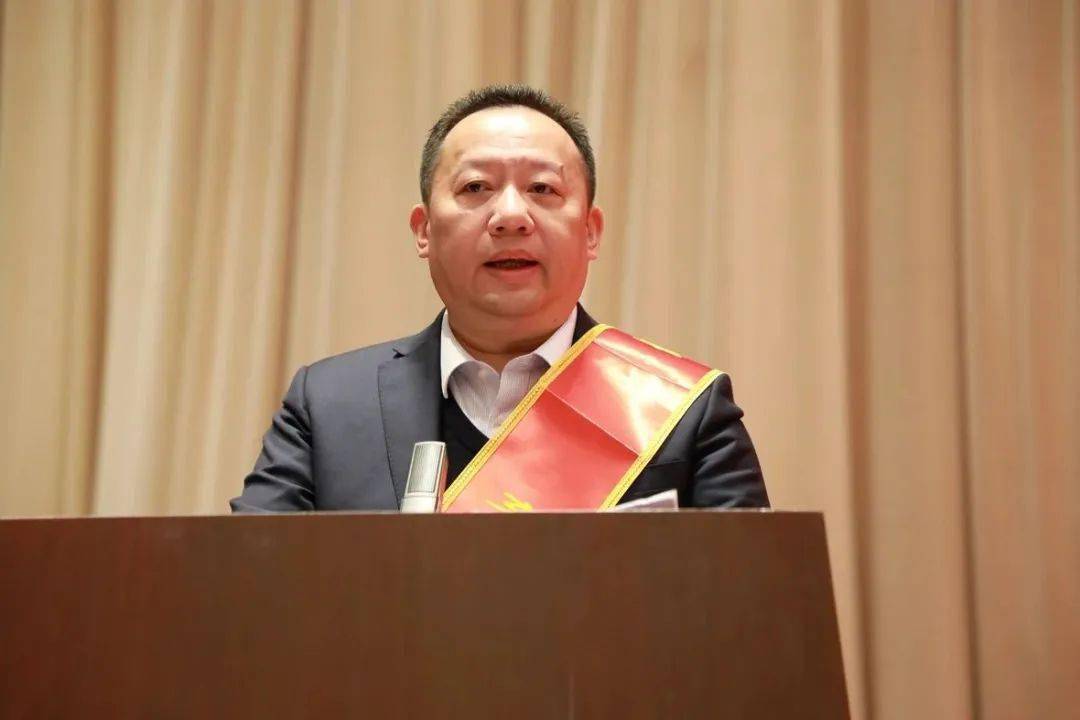 安发旗下三家公司获评东侨"经济突出贡献企业" 高炜总裁作分享发言