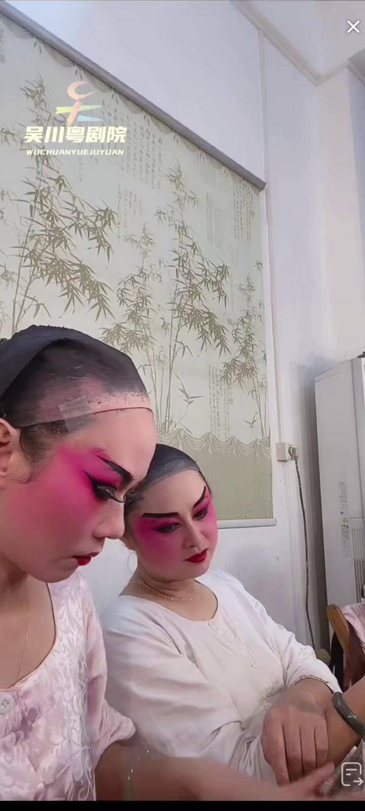 吴川市粤剧团梅香:开艳开始化妆 艳丽全场后台幕后花絮 戏曲演员 演出