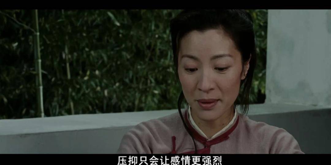 杨紫琼:60岁后,才进入我的黄金年代_女性_电影_华人