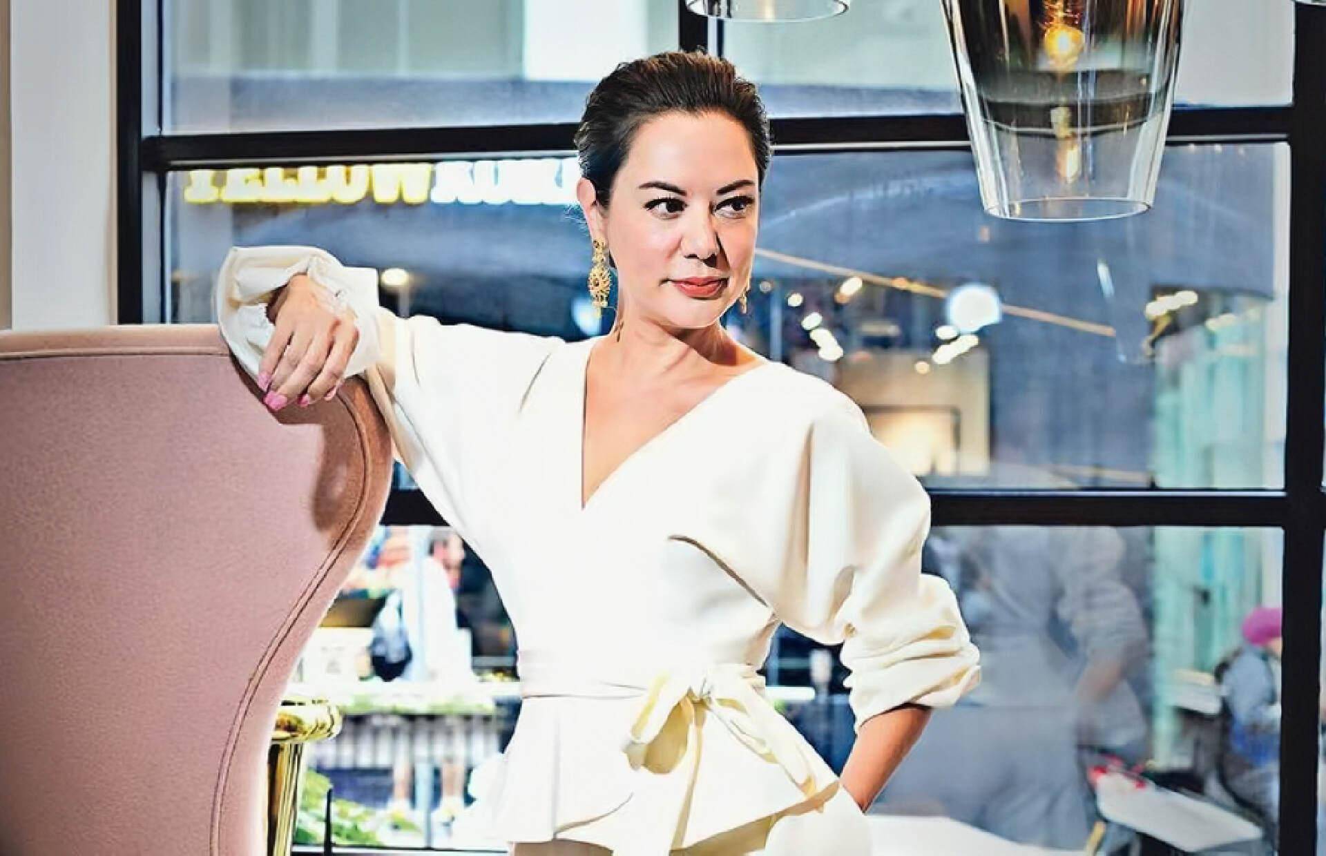 香港知名富家千金雷怡晖补办婚礼,再婚嫁大13岁公司ceo_陈一升_父亲