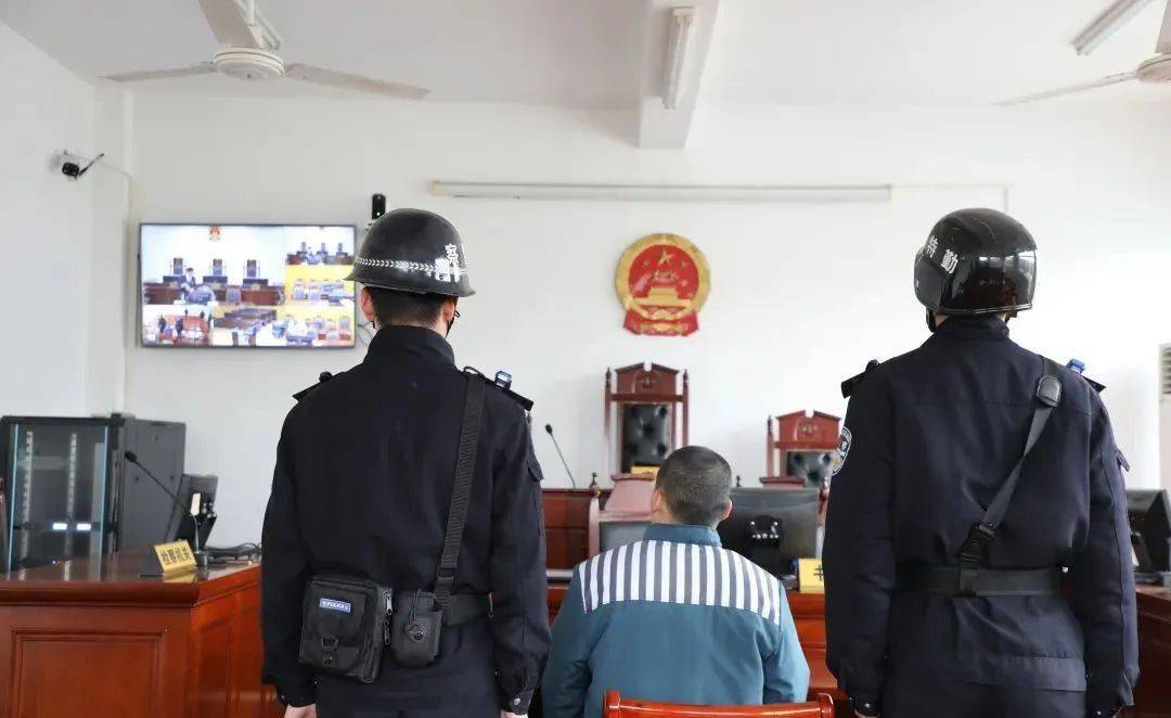 袭击监狱警察,南昌市中级人民法院视频开庭审理→_胡某_服刑人员_改造