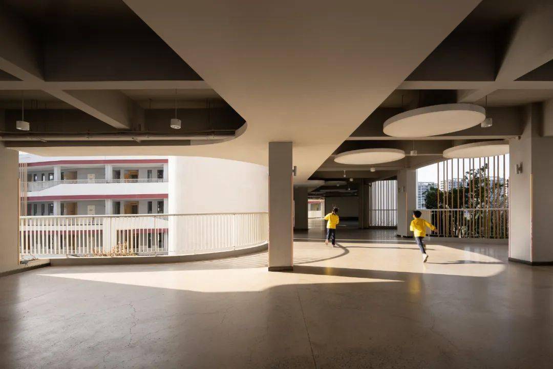 新作| 在这里,追寻一片校园山谷:义乌市艺术学校新校区/浙江大学建筑