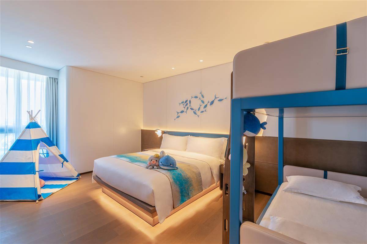 即日起至3月22日,奇幻谷女士半价票115元(原价230元),云海汤泉女士