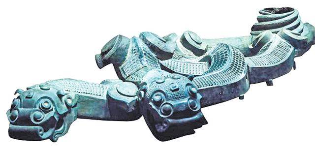 青铜器上的龙文化_龙的_形象_纹饰