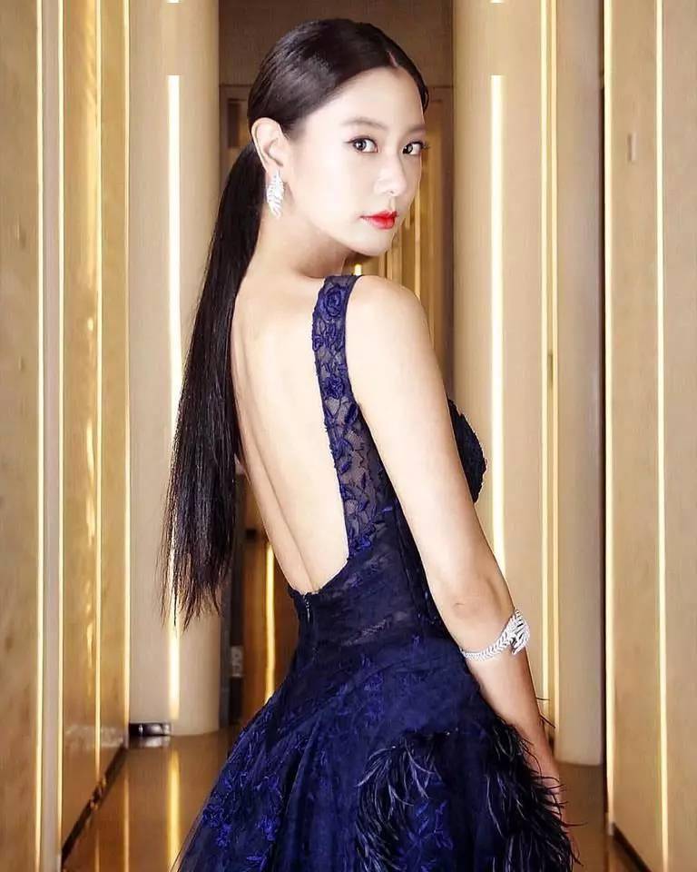 10个运动就能雕塑到全身,韩星clara李成敏魔鬼好身材秘诀公开_面膜