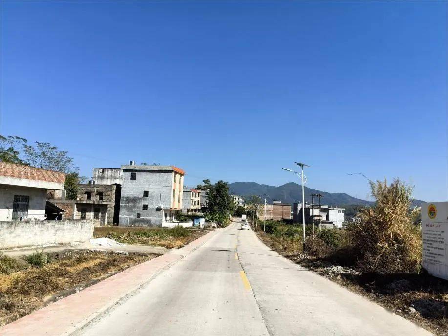 怀集汶朗镇汶德路拓宽改造工程动工建设_群众_出口_发展