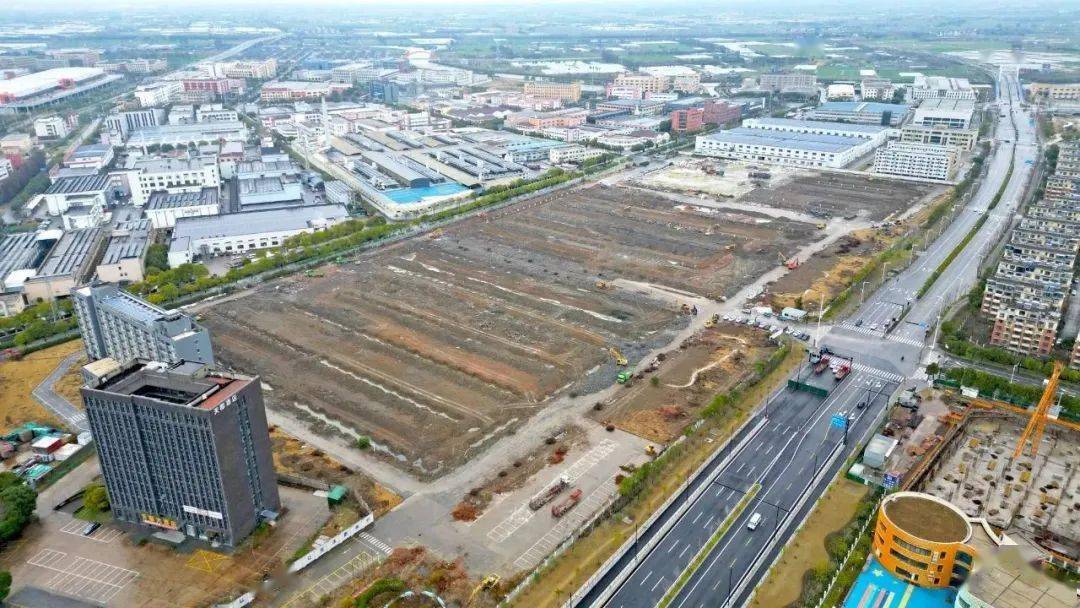 基层人大海盐县人大常委会望海街道工委代表助力全域建设热辣开跑