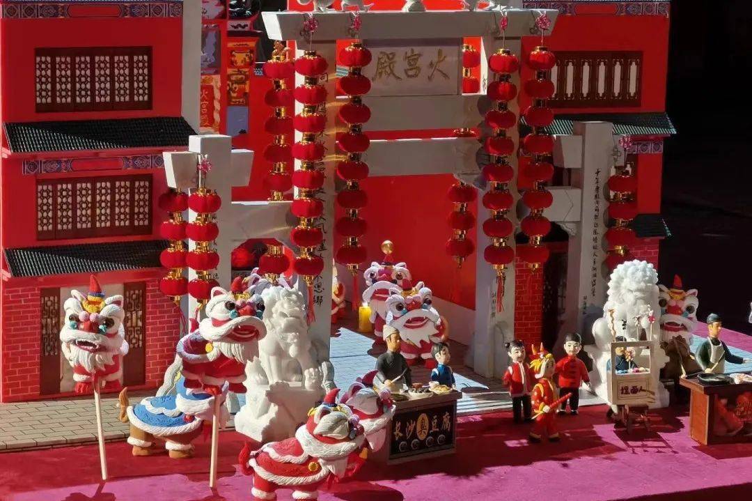 春晚里的长沙非遗_湘绣_观众_作品