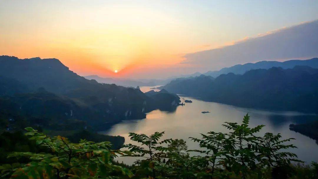 武隆_崖洞_广阳