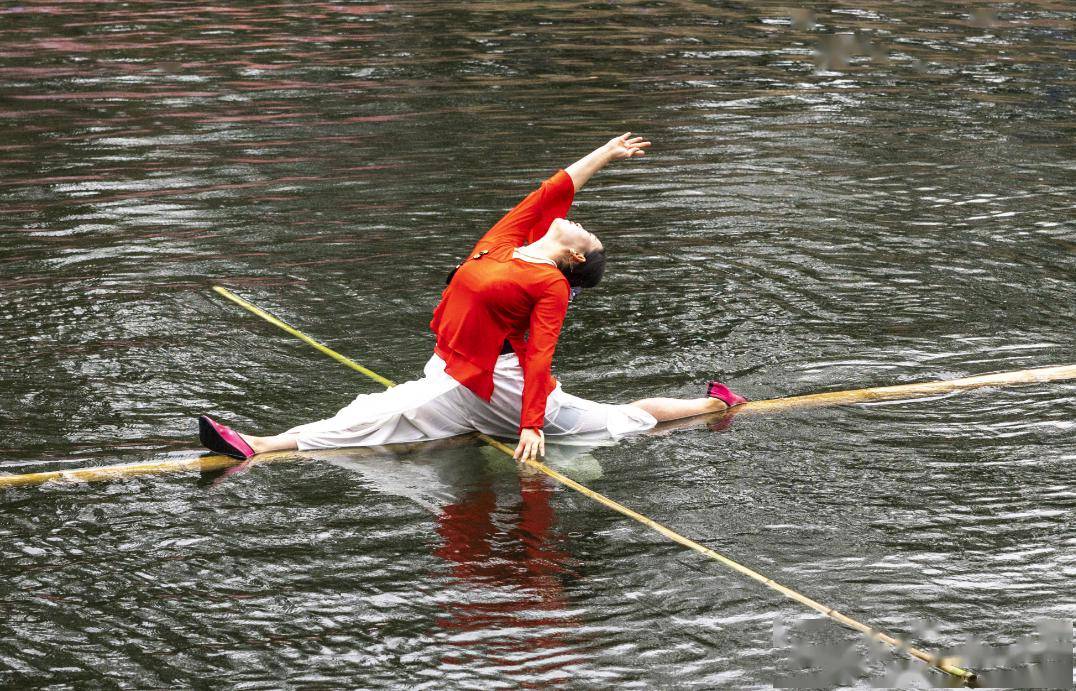 行摄湘江河上独竹漂