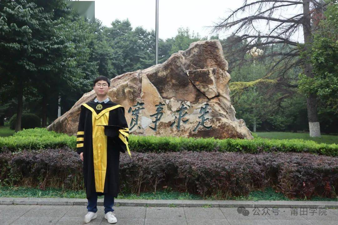6中国人民大学,社会与人口学院,博士,导师:张耀军22016.9~2018.6中