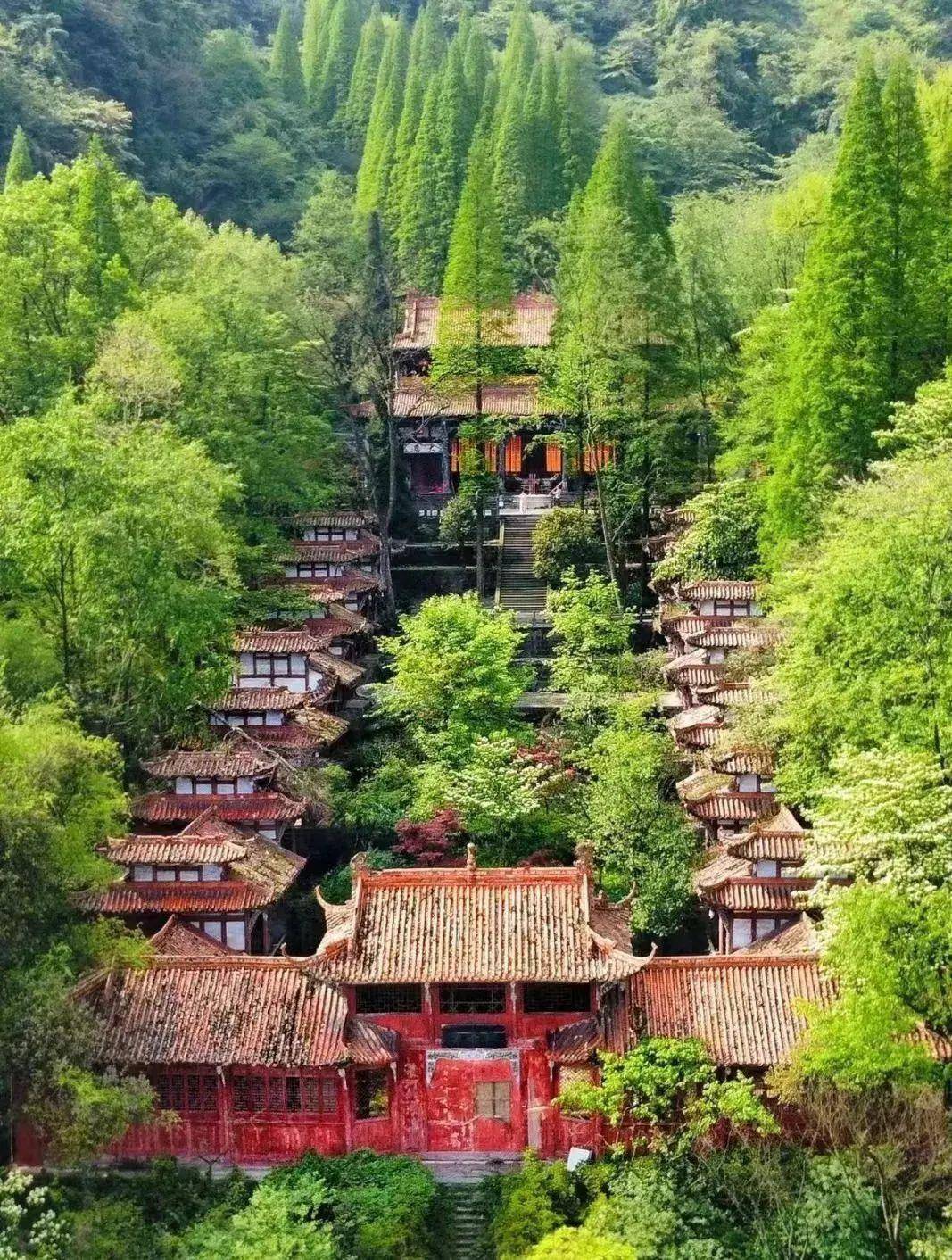 三月天,成都约你「上春山」_方向_登山_邛崃