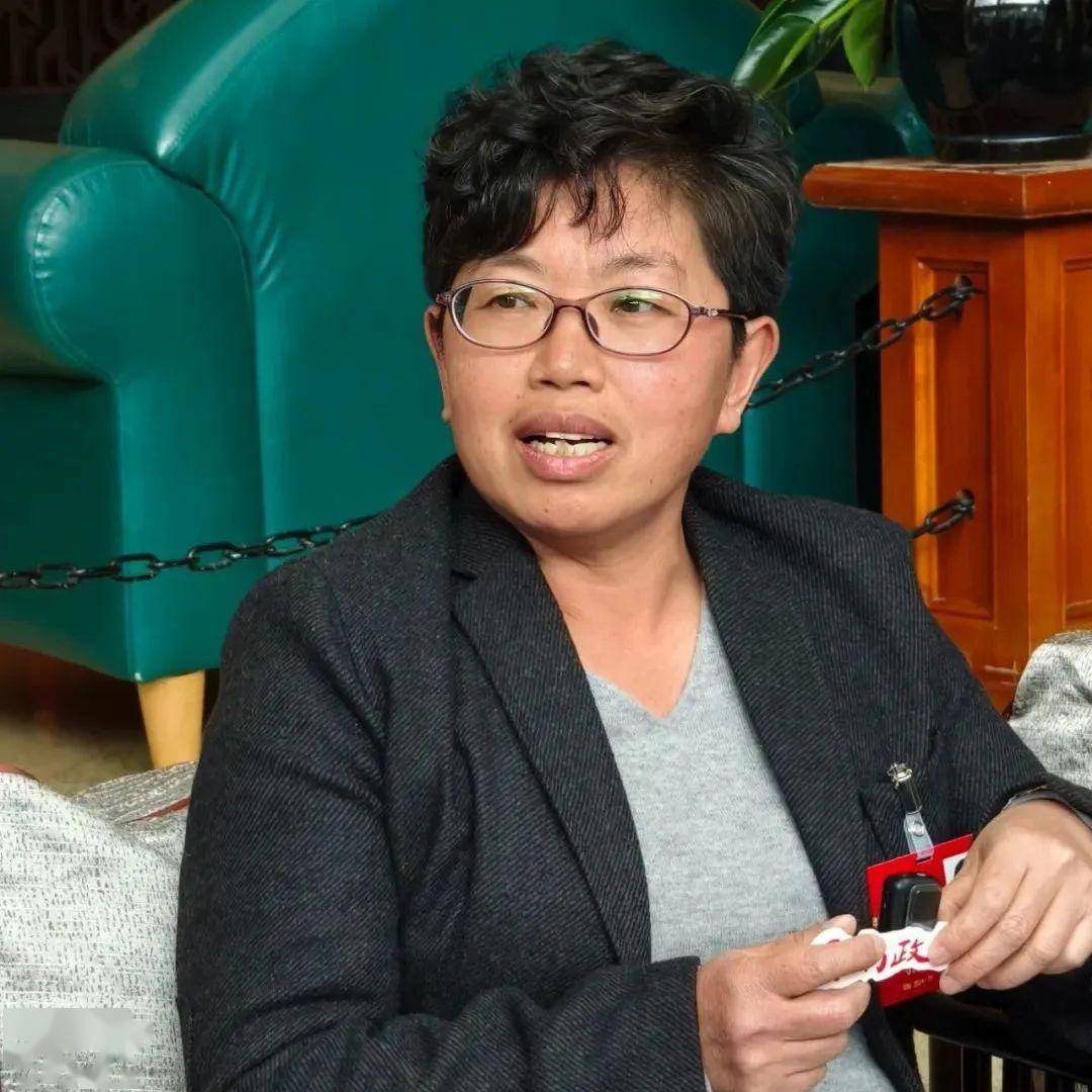 云南省政协委员,云南省农业科学院农业经济与信息研究所研究员袁媛将