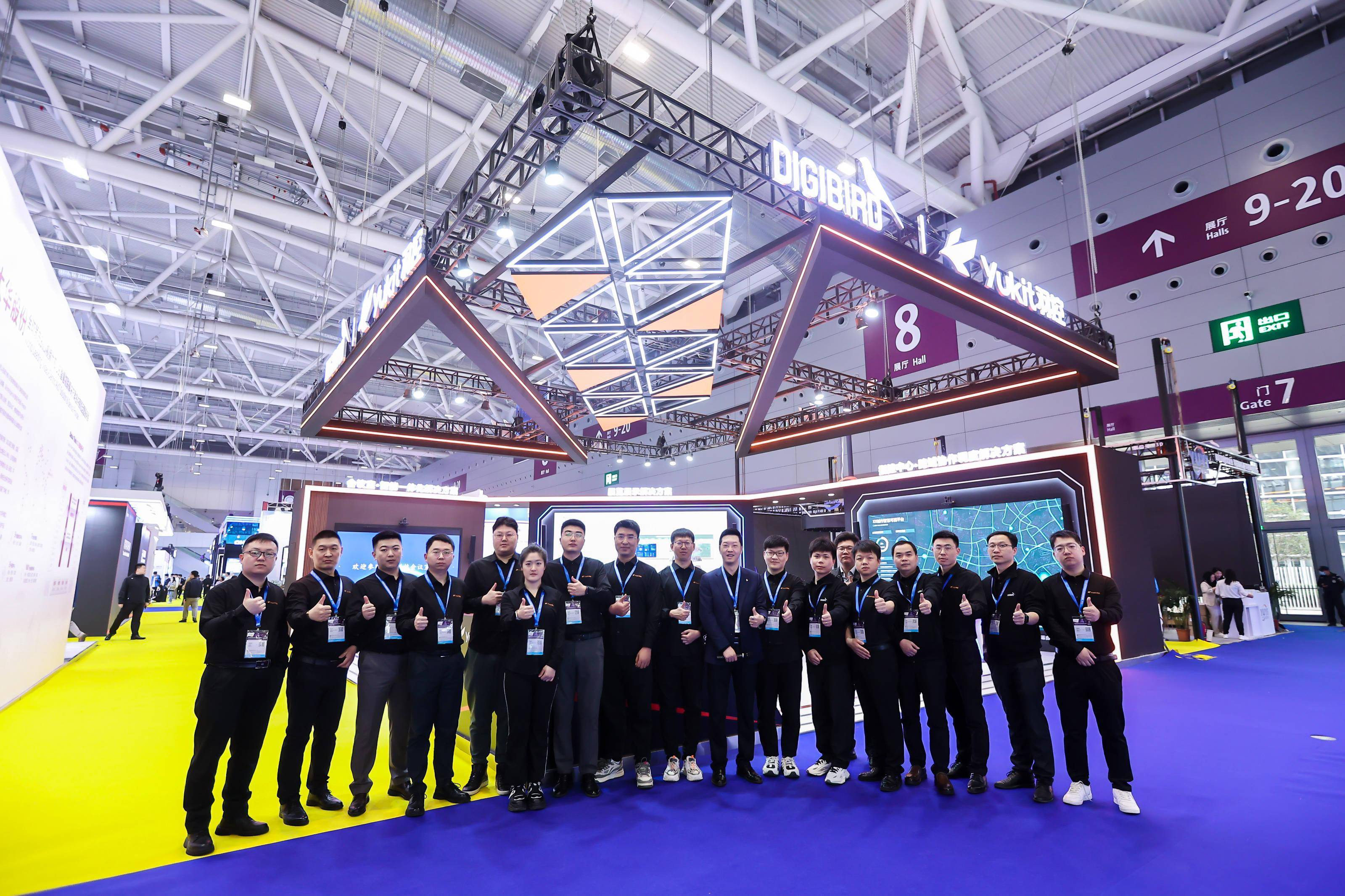 大"显"神通·随心所"驭":小鸟科技羽控品牌亮相国