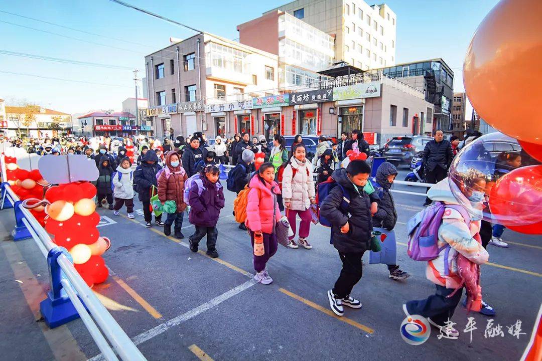 全县各中小学迎来新学期开学季_君子_建平县_校园