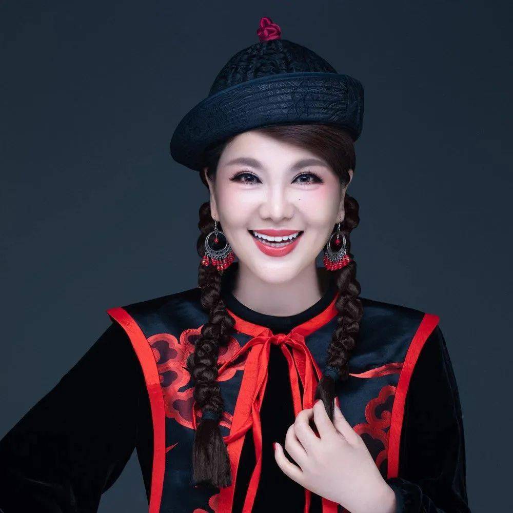 内蒙古最新女歌手名单图片