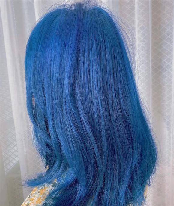 流行的发色海蓝色,67玫瑰金粉色时髦养眼,气质感满满,好看不挑人