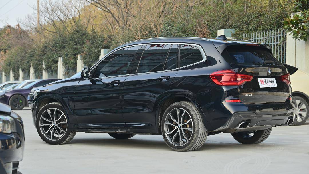 勉强买台amg c43吧!_搜狐汽车_搜狐网