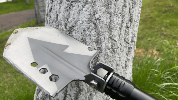 铲锄挖砍切削12种功能战术铲秒变户外行家