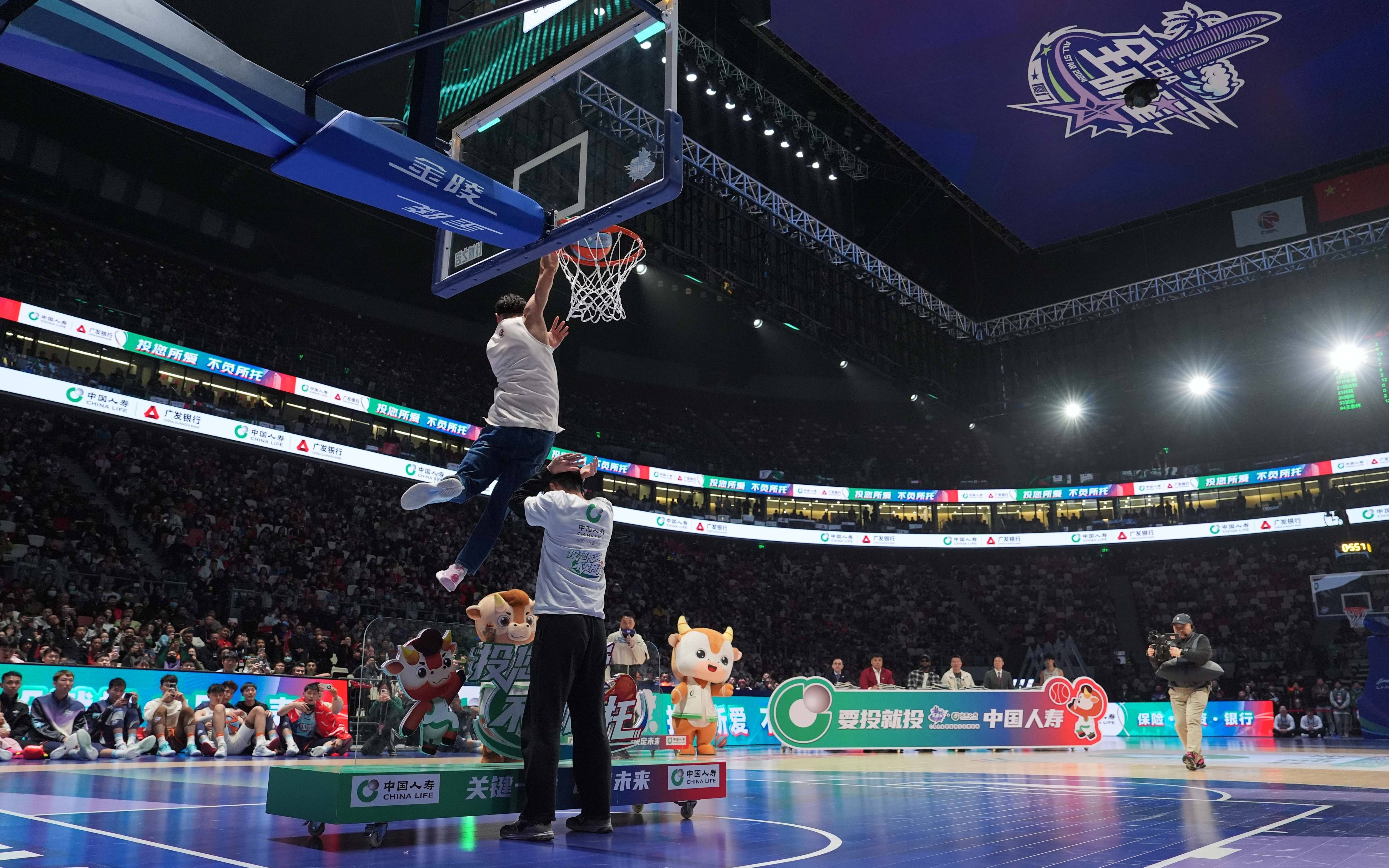 cba全明星"星味"打折扣,大学生,民间扣将成亮点_大赛_扣篮_万磊