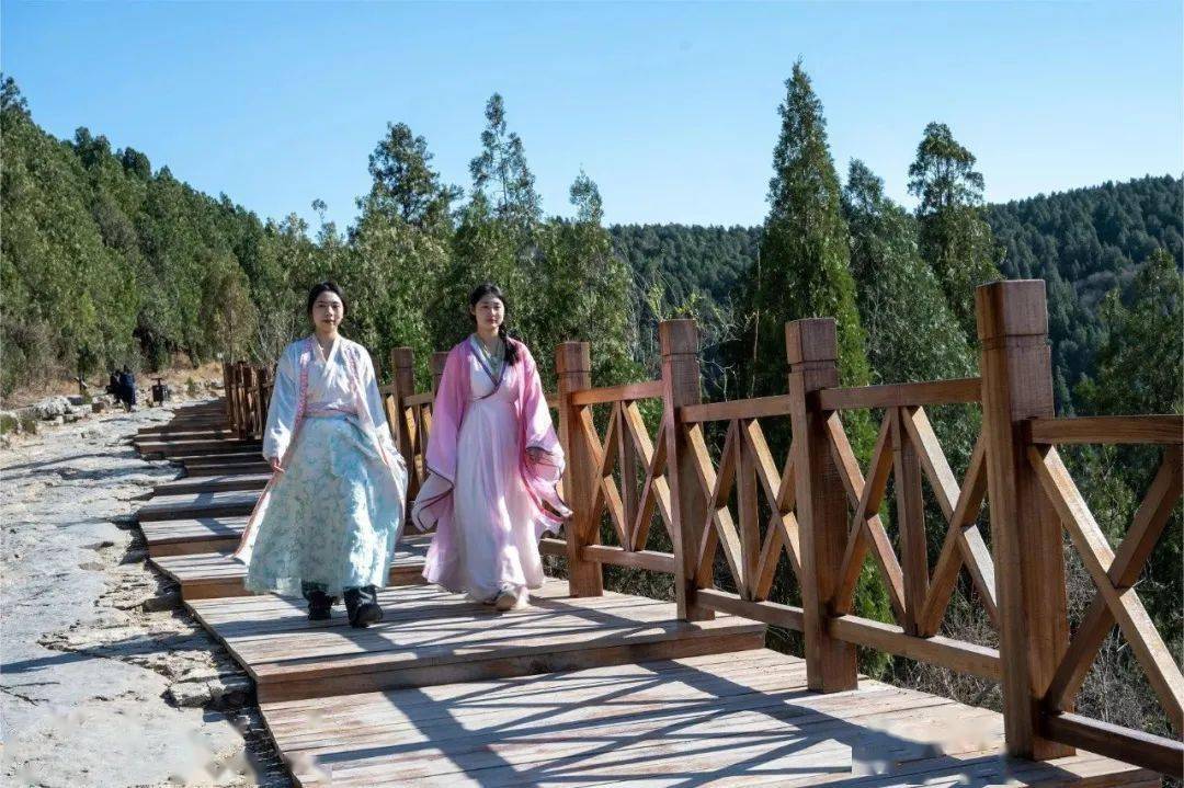 济宁梁山景点门票价格图片