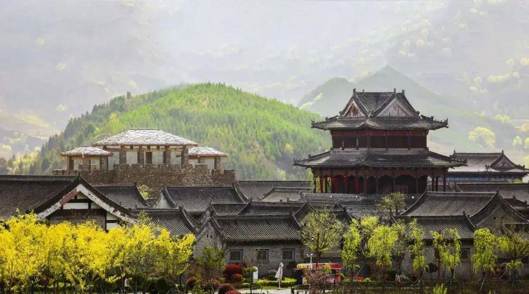 人间三月天 赏花踏青好时节 | 一不小心 春天就来到了白鹿原影视城!