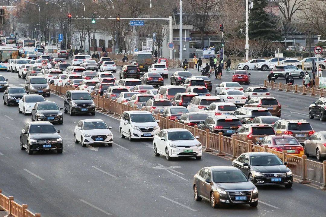 河路,阜石路,莲石东路至莲花池西路,学院路等道路,西直门桥,国贸桥