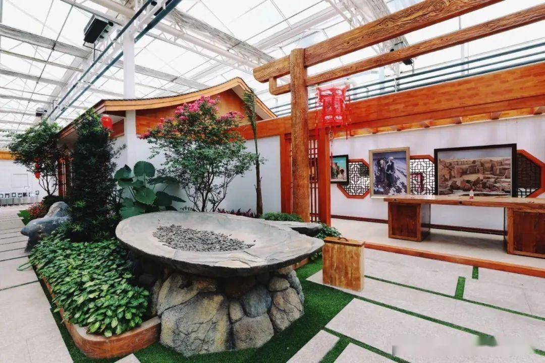 大唐西域酒庄(aaa级景区)乡村葫芦园(州级研学示范点)五工台镇百泉湖