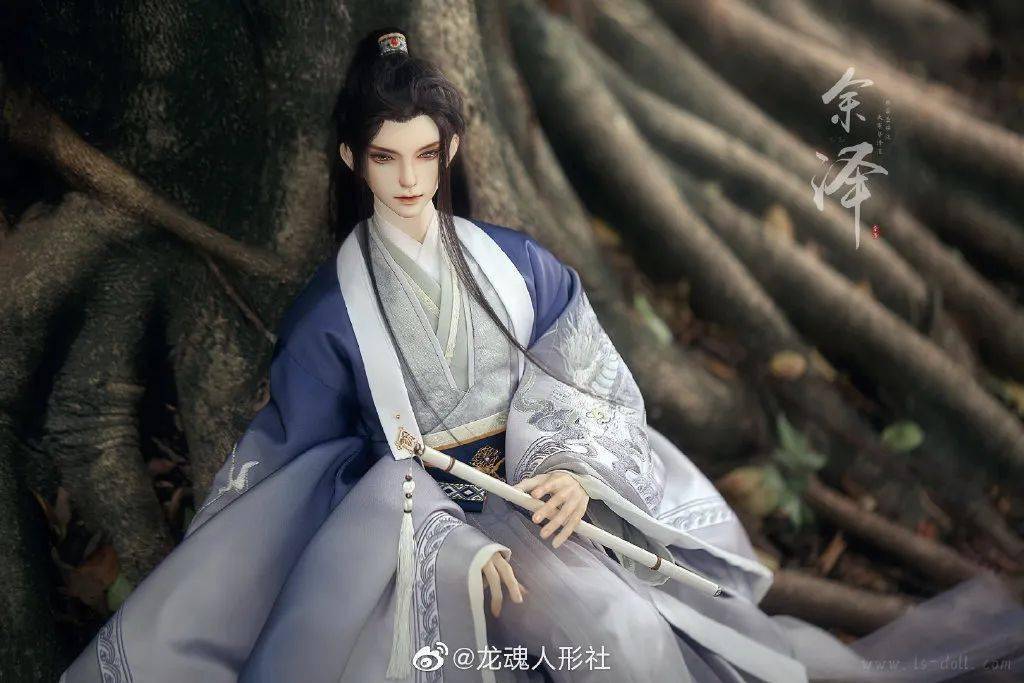 为给国人争一口气毅然辞职他花1000小时把中国神话做