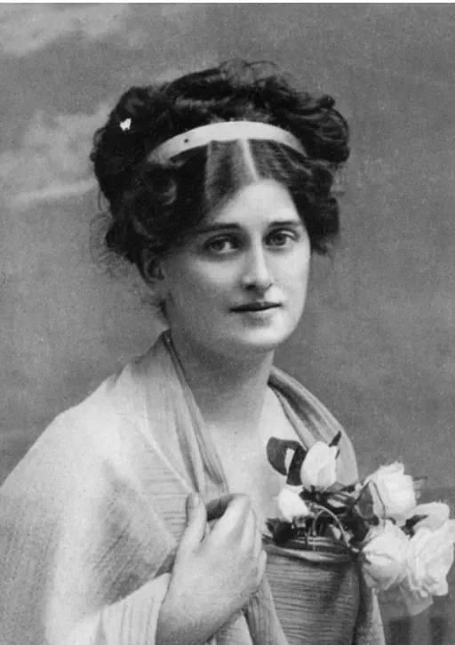 7让·艾尔文▲莉莉·埃尔西是爱德华时代的英国女演员和歌手.