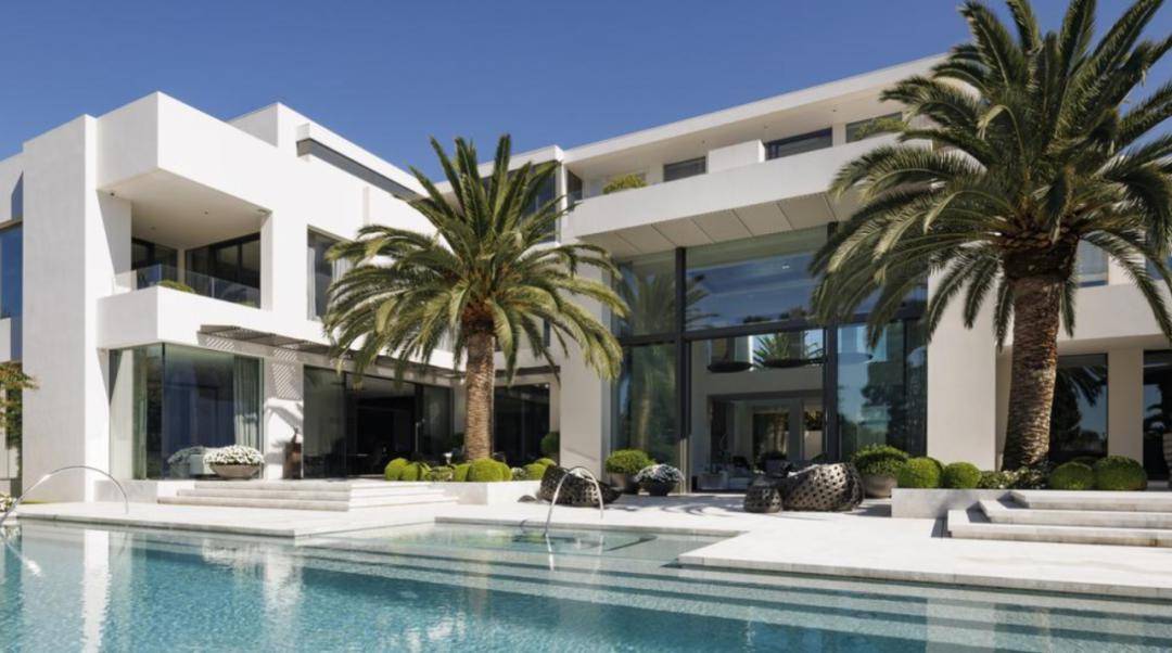 高端市场太强了墨尔本富人区豪宅8000万挂牌澳海景豪宅3000万成交买家