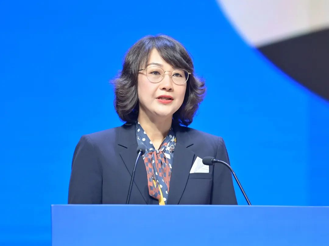 女将挂帅8位女局长撑起深圳教育系统半边天