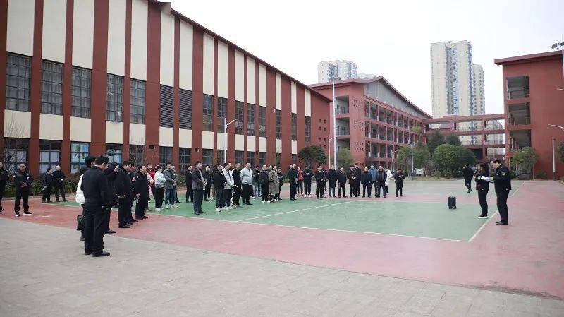 2024年3月8日新田新闻2024年学校食堂管理工作现场会在芙蓉学校召开