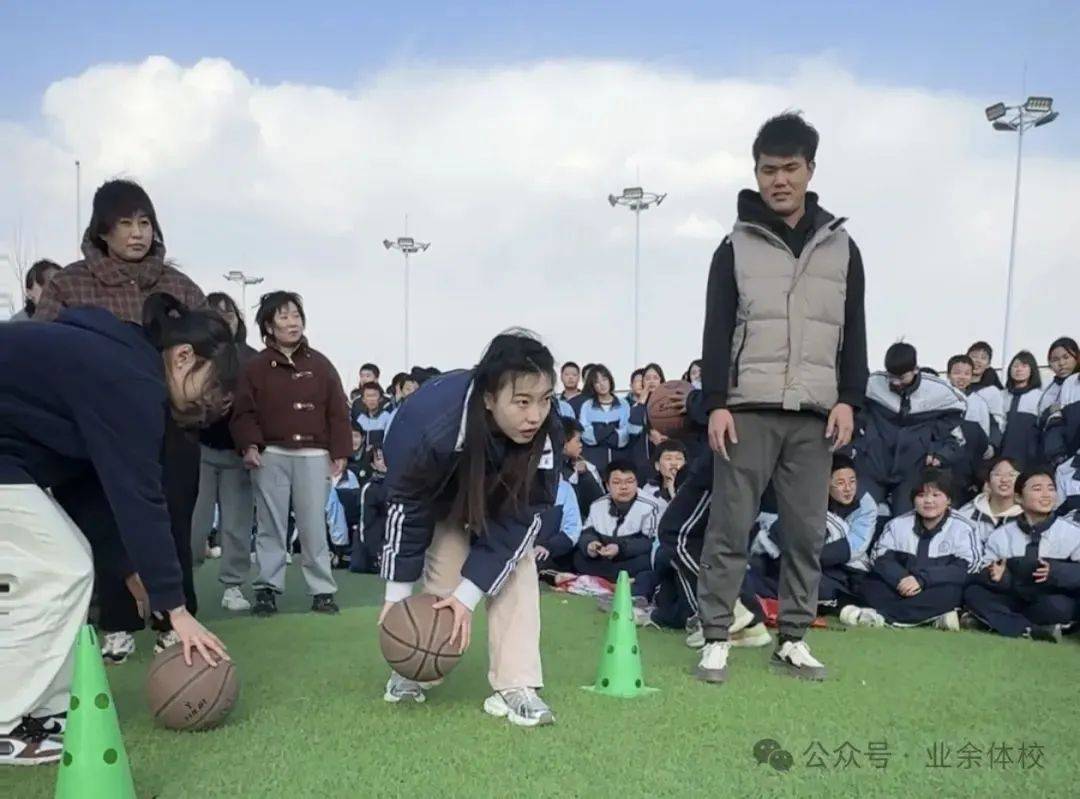 大名县各学校开展庆祝三八国际劳动妇女节系列活动