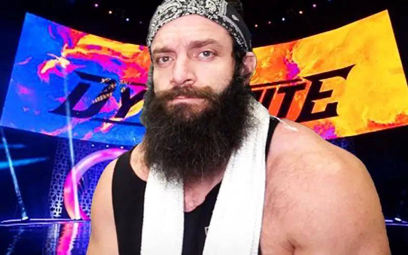 面前,直到在上周的revolver赛事中,他和迈克·贝利上演了一场单打赛