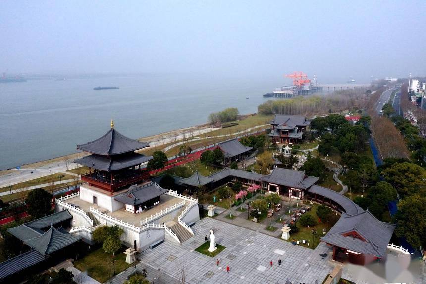 江西九江长江公园春光美