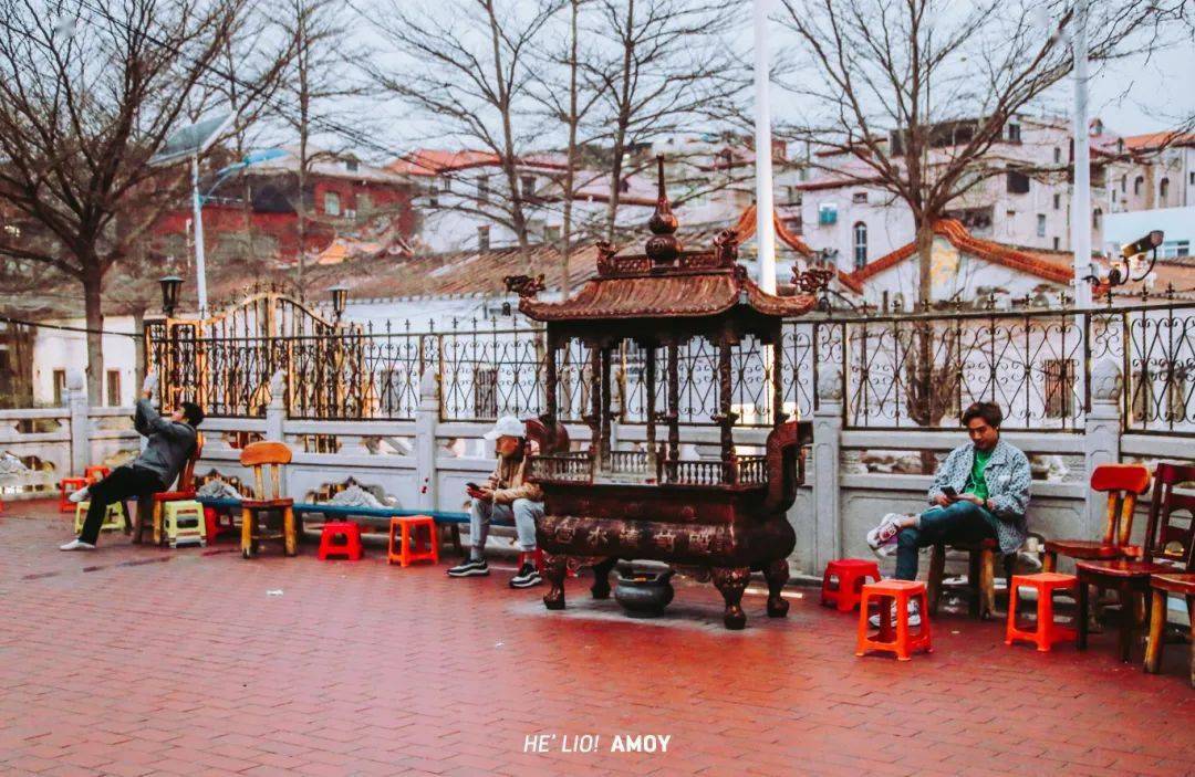 厦门城中村里的冷门寺庙拆迁也无法撼动的钉子地位有的香火旺盛有的