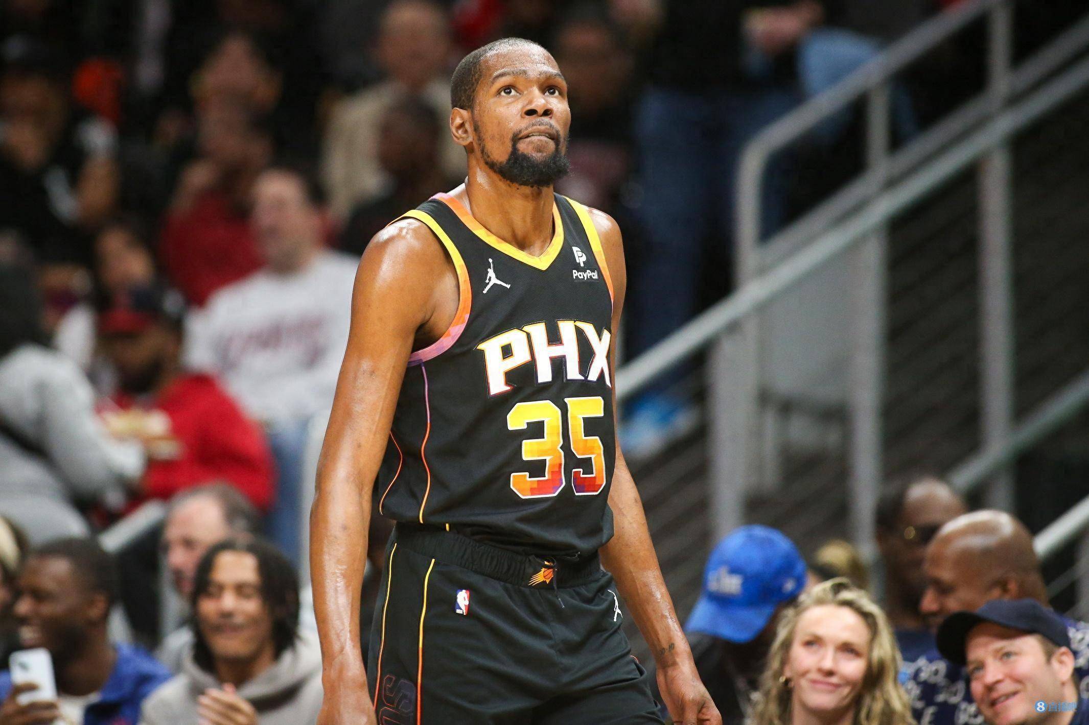 杜兰特狂揽45分 刷新个人生涯对阵绿军得分纪录!_常规赛_太阳_主场