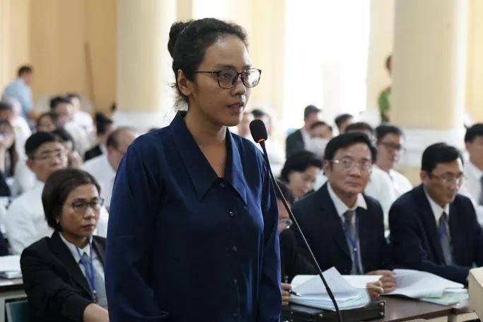 协助侵吞银行财产,潮汕籍女首富老公,香港人朱立基也遭起诉_张美兰