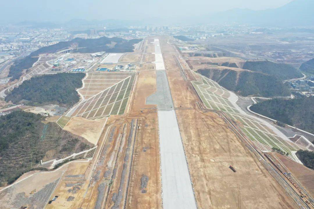 "丽水机场首航"假的!_工程_视频_网络