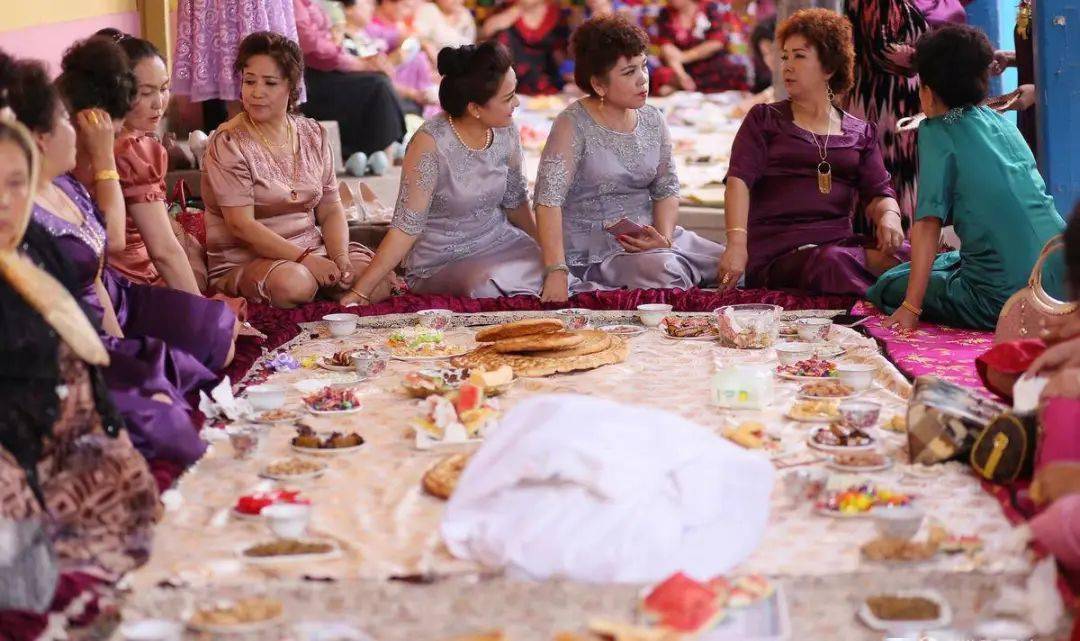 新疆18怪令人目瞪口呆