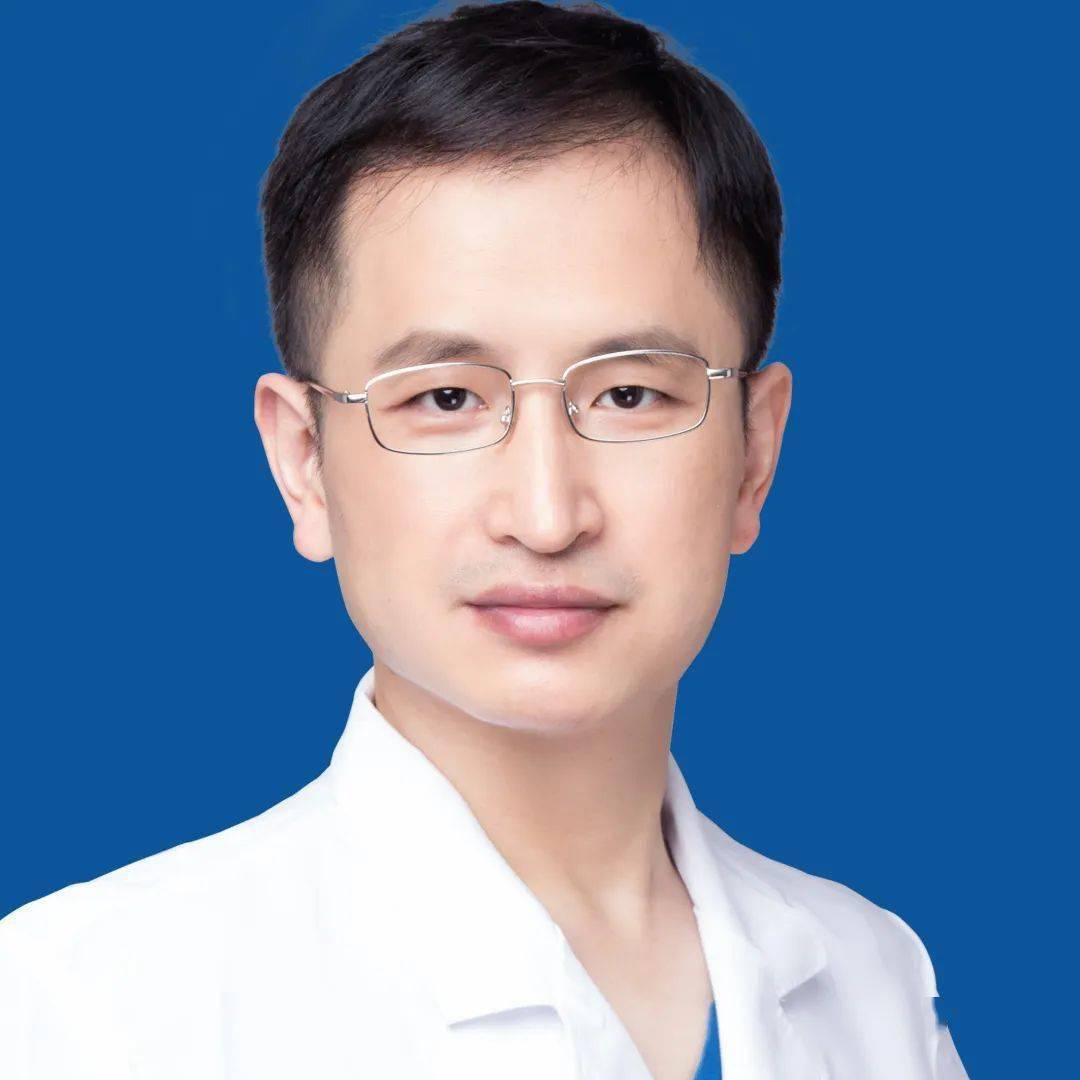 整形外科张骏副主任医师简介:副主任医师,医学博士,医疗美容主诊医师.