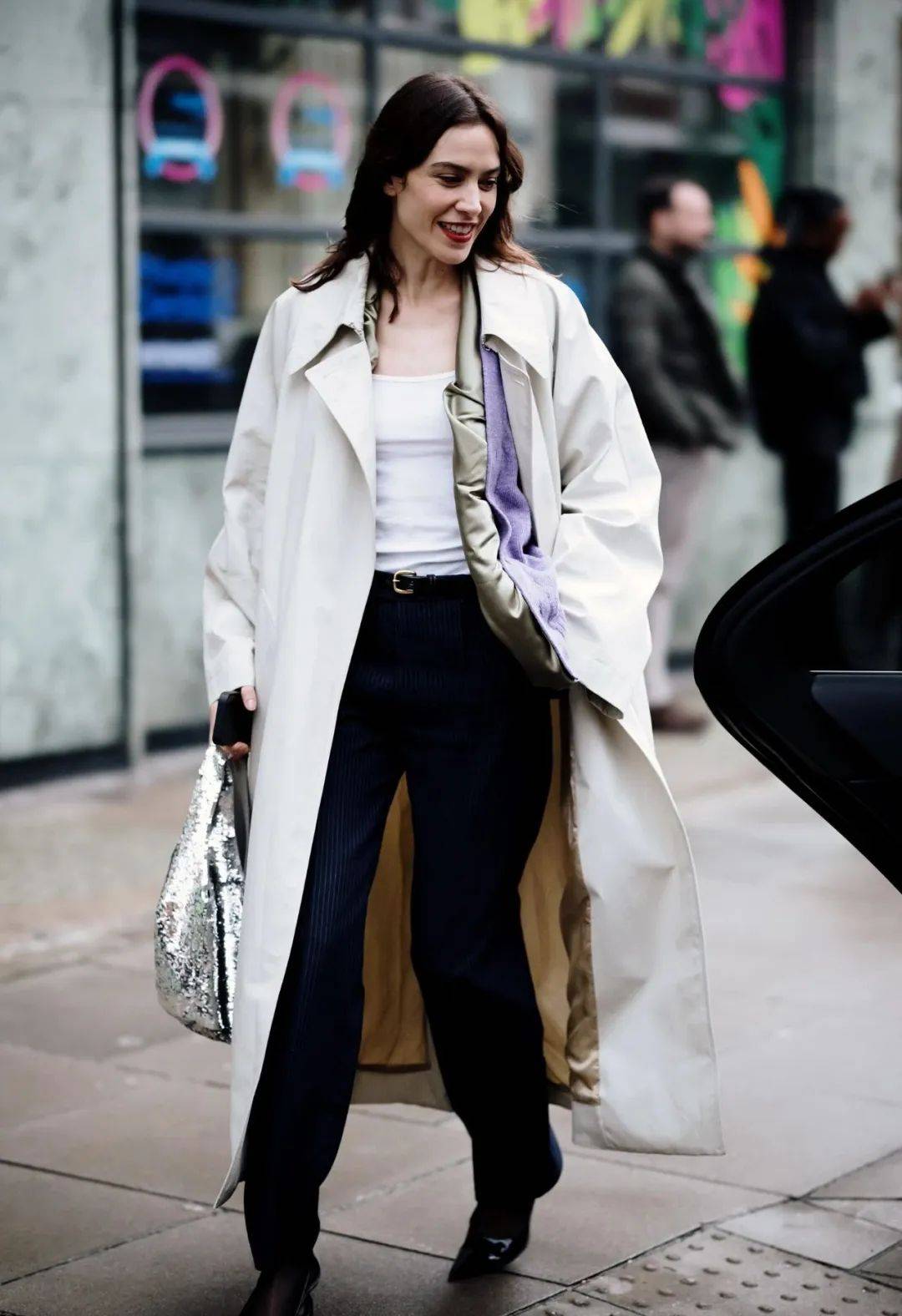 一开春就被这件外套刷屏了