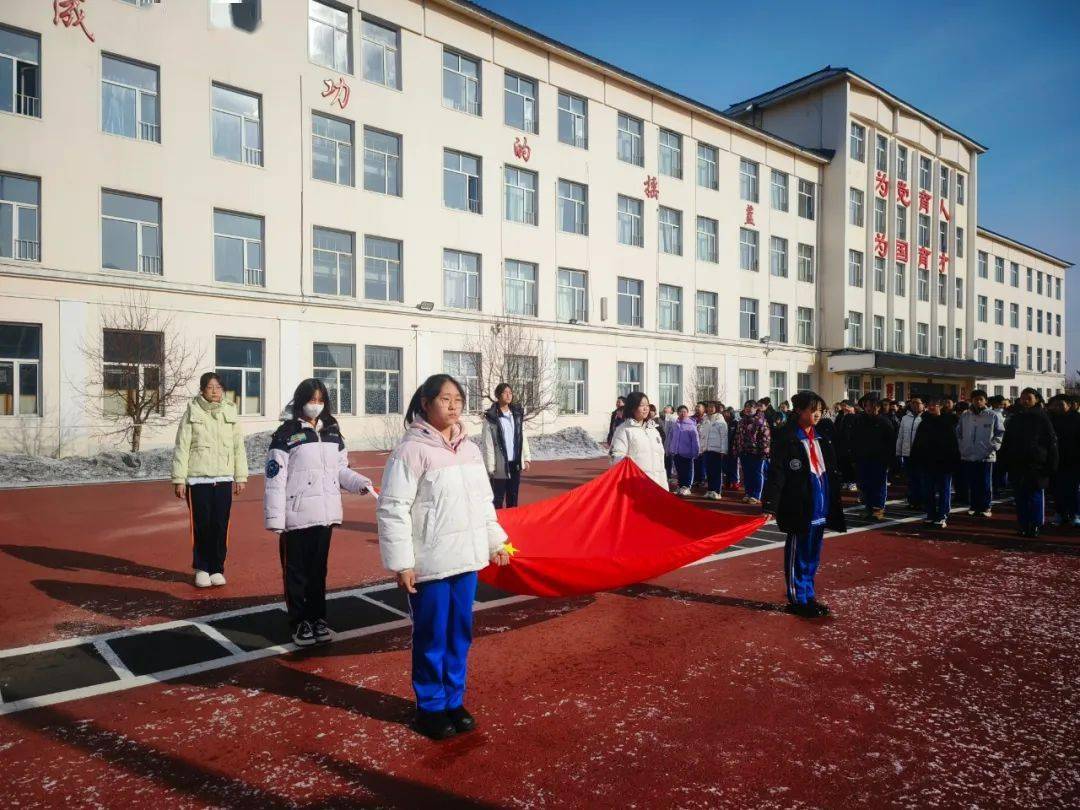 青年志愿美丽乡村守护绿水青山共筑美好地球家园漠河市育才学校团支部