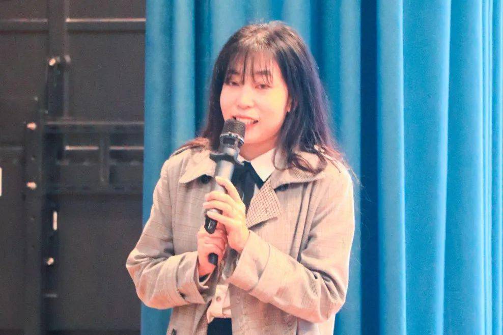 高品质三鑫深耕教研慧做班主任育见新成长三乡镇开展