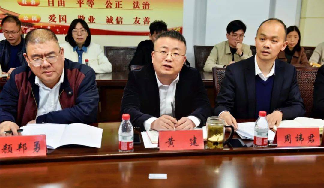 朱明连调研商务工作以非常之力非常之策推动更高水平开放