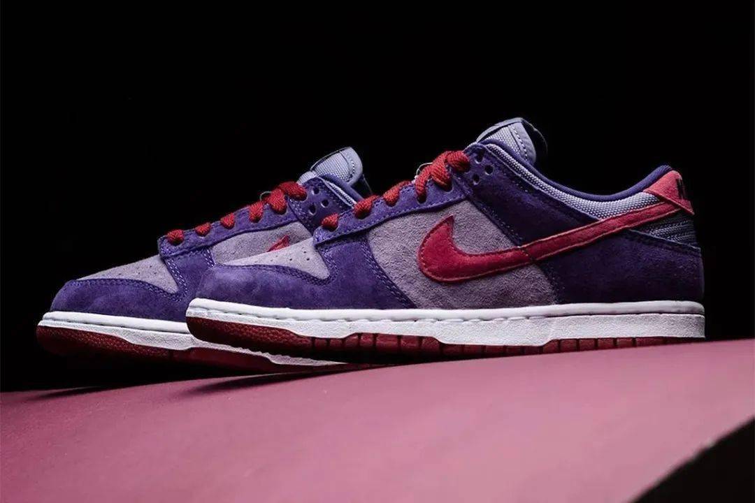 潮鞋速递67传奇dunk再度回归热度还在吗