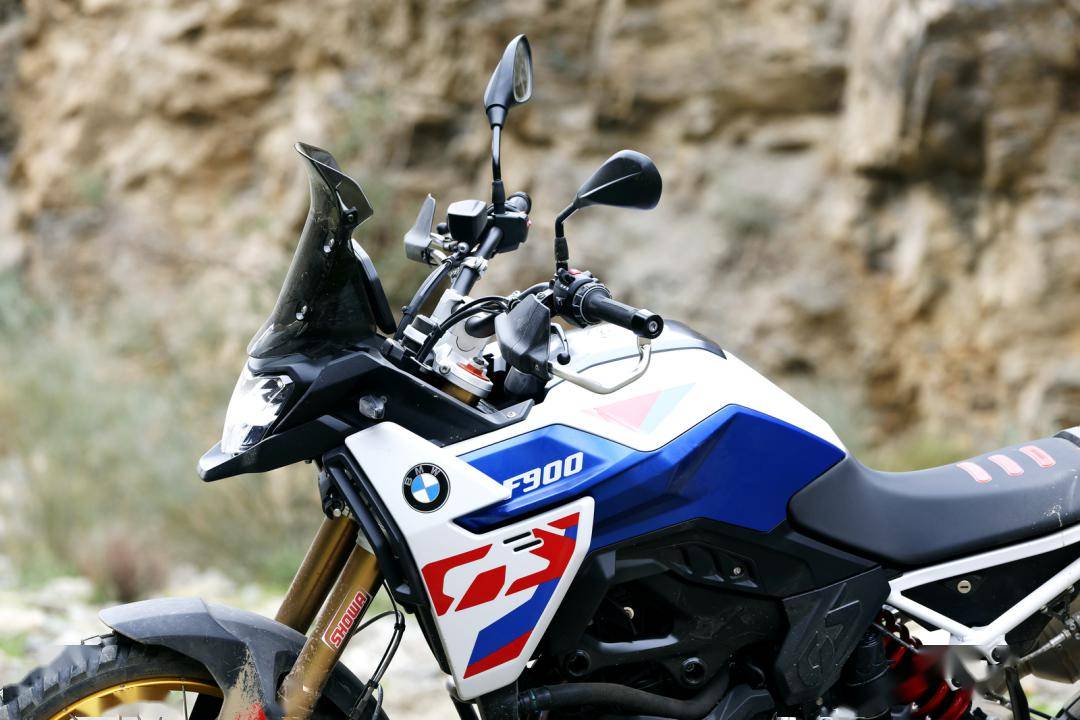 f 900 gs(1)宝马摩托发布全新 f 900 gs,f 900 gs adv 和 f 800 gs